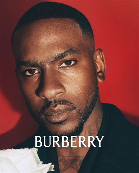 burberry copywriter linkedin|Cleo Davis .